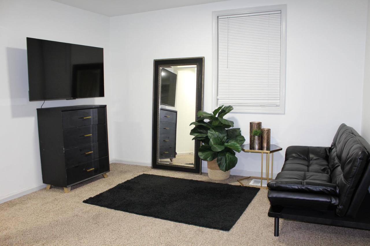 Shared Guest House With Private Rooms 애틀랜타 외부 사진