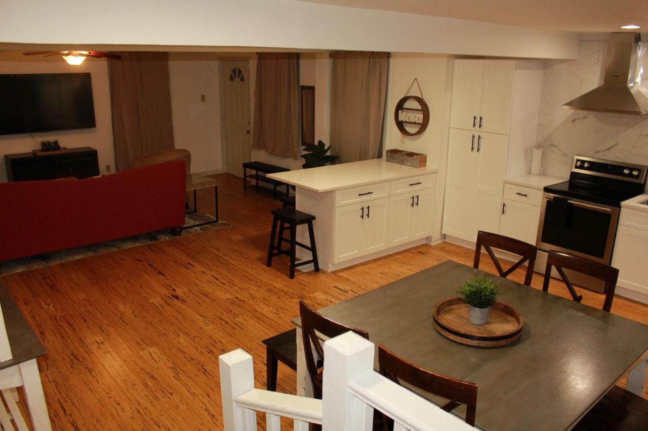 Shared Guest House With Private Rooms 애틀랜타 외부 사진