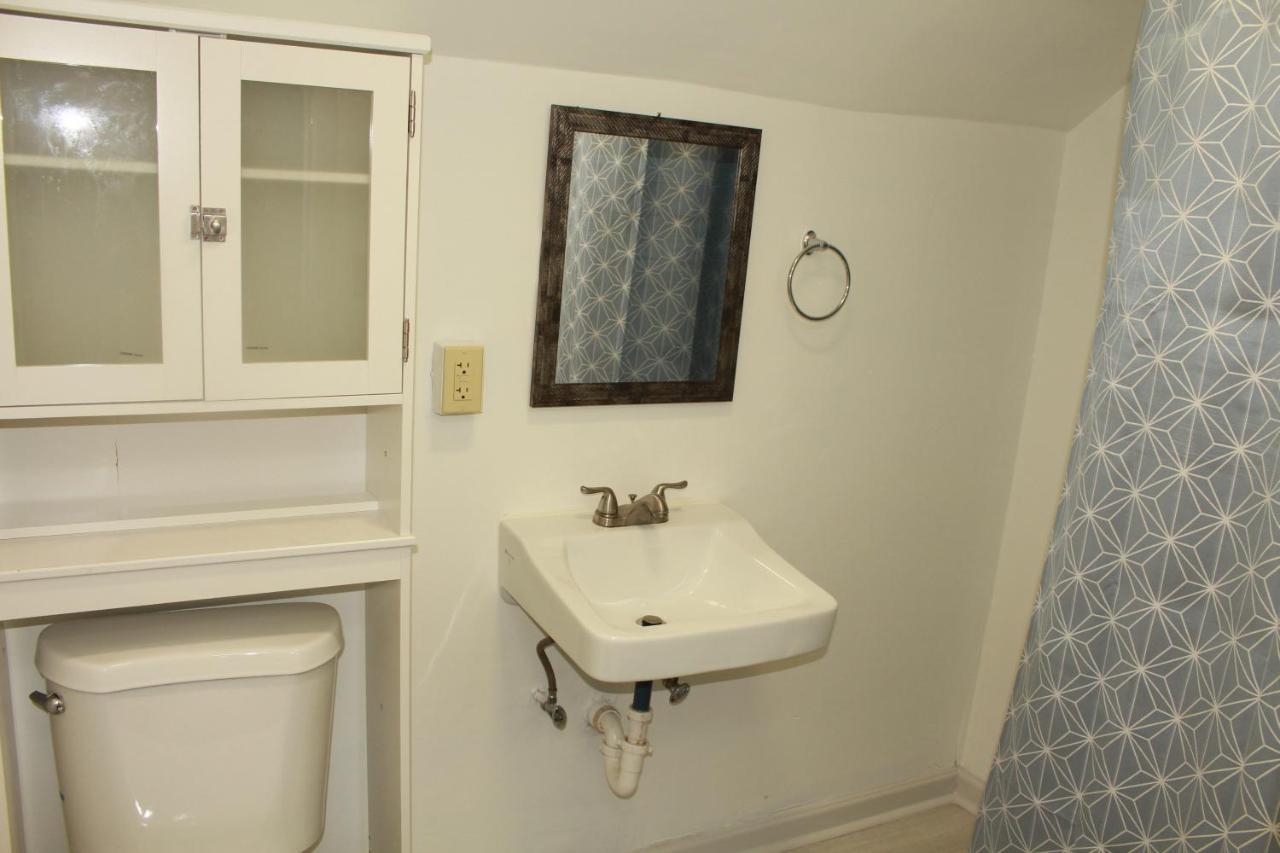 Shared Guest House With Private Rooms 애틀랜타 외부 사진