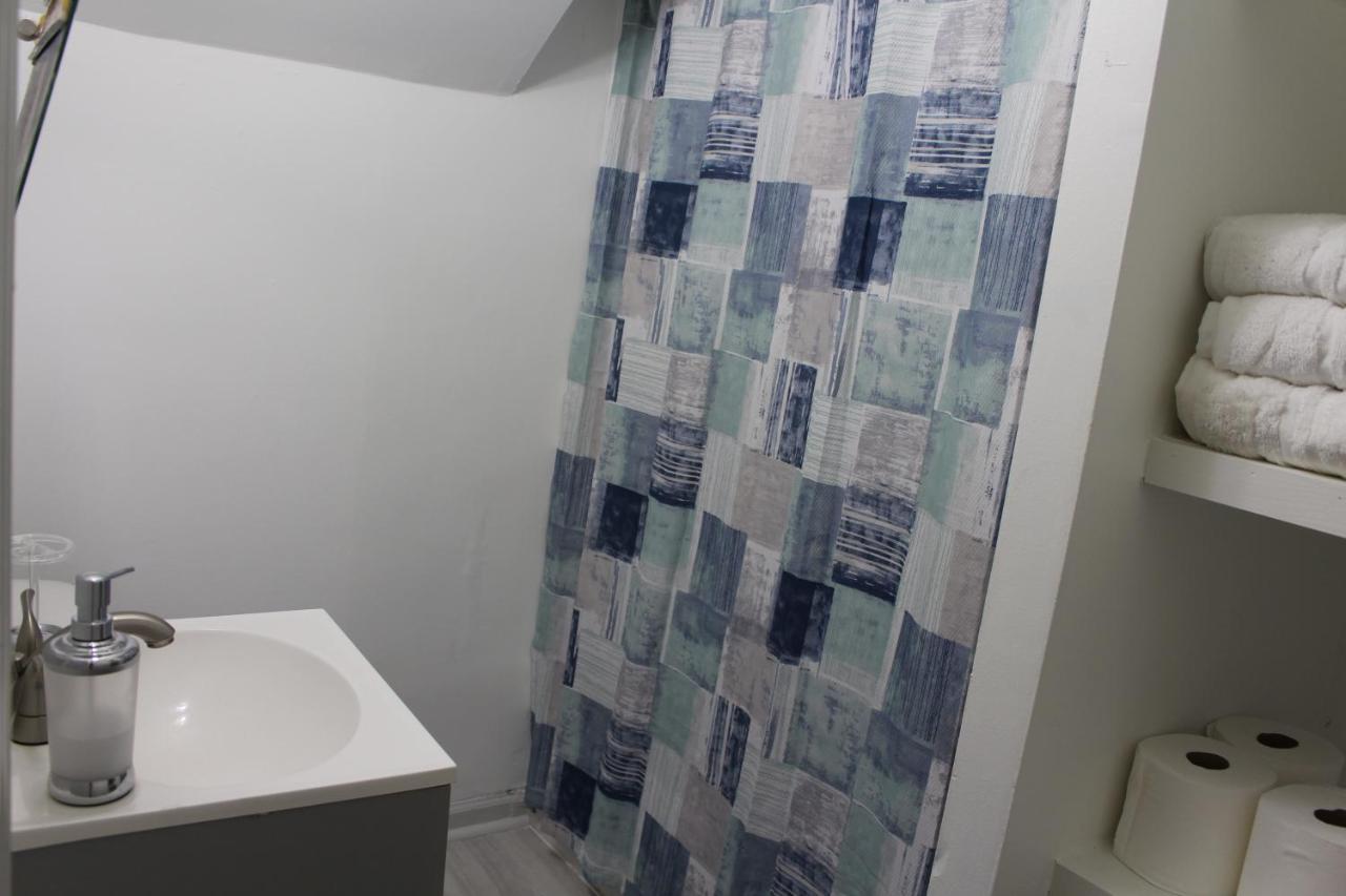 Shared Guest House With Private Rooms 애틀랜타 외부 사진